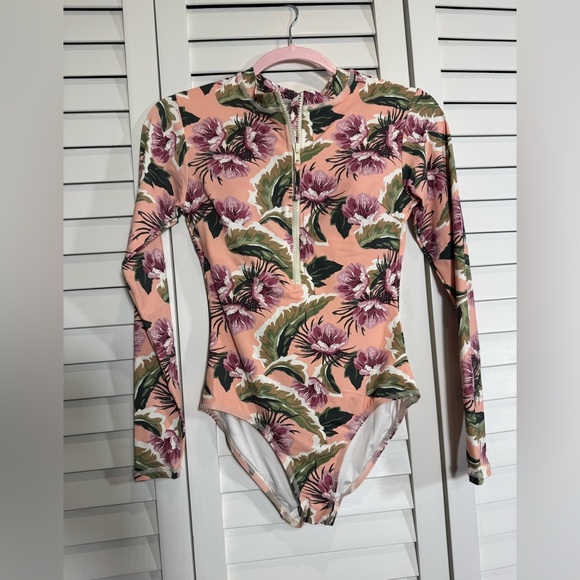 Valtos Womens Hot Spring Resort Sun Protection Floral One-Piece Swimsuit Size M - Picture 5 of 6